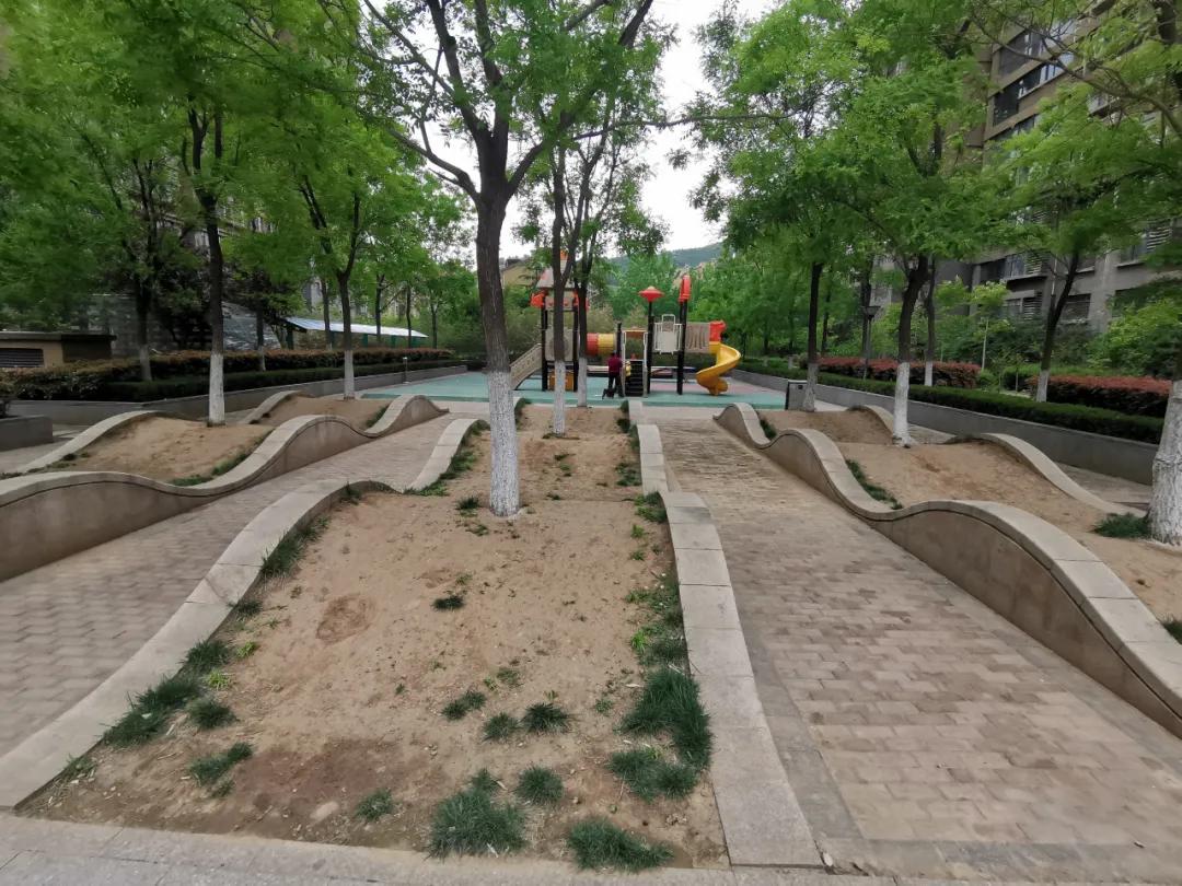 相隔一公里的房价,相隔1000米房价相差很多