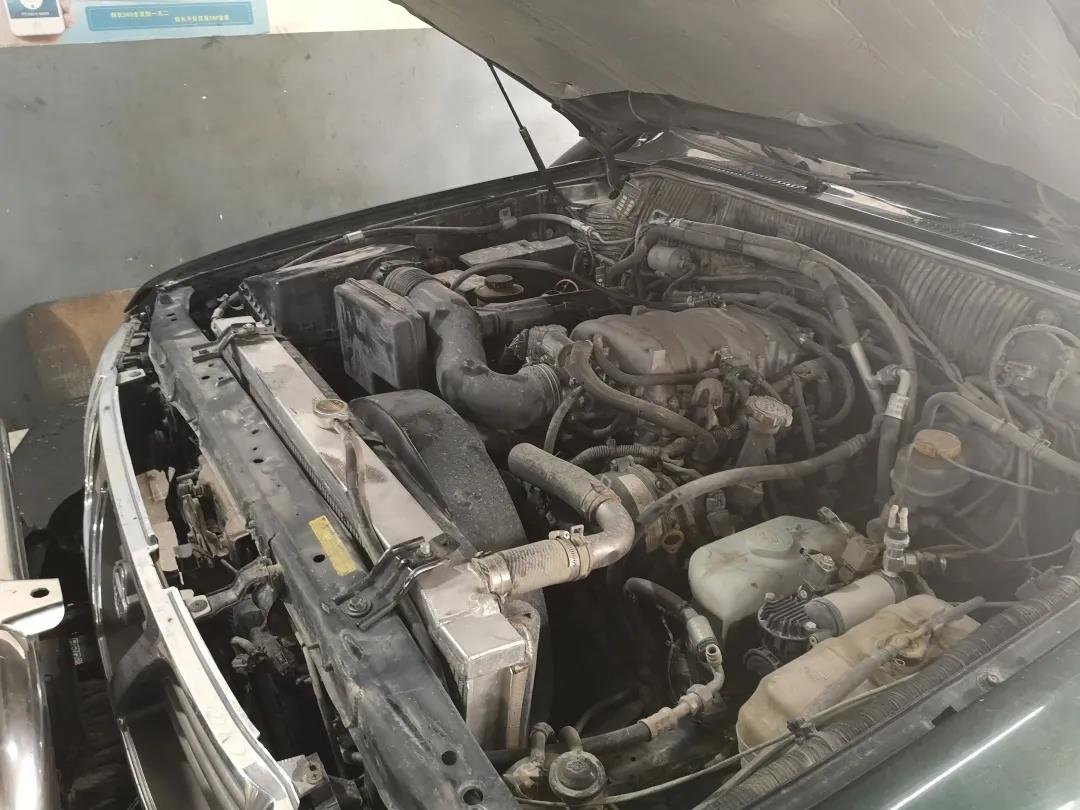 2020款途乐y61supersafari,2020款途乐y61supersafari发动机