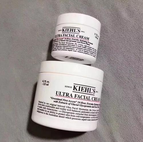 什么护肤品脸上发光发亮,想要皮肤发光更亮要用什么护肤品