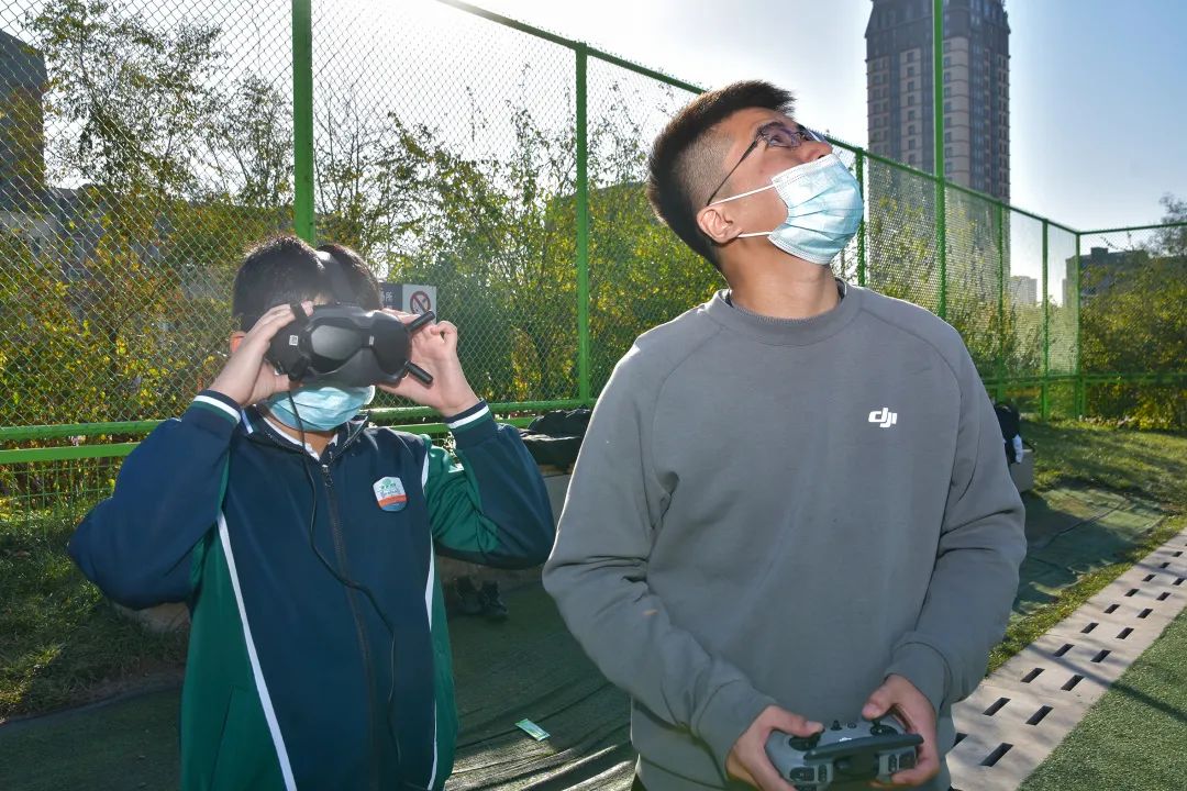 “疆”遇良才！滨城泰达校企合作，科技助力学生“飞天”梦