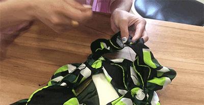 废旧纸袋如何做收纳包包,大牌纸袋斜挎包包改造教程