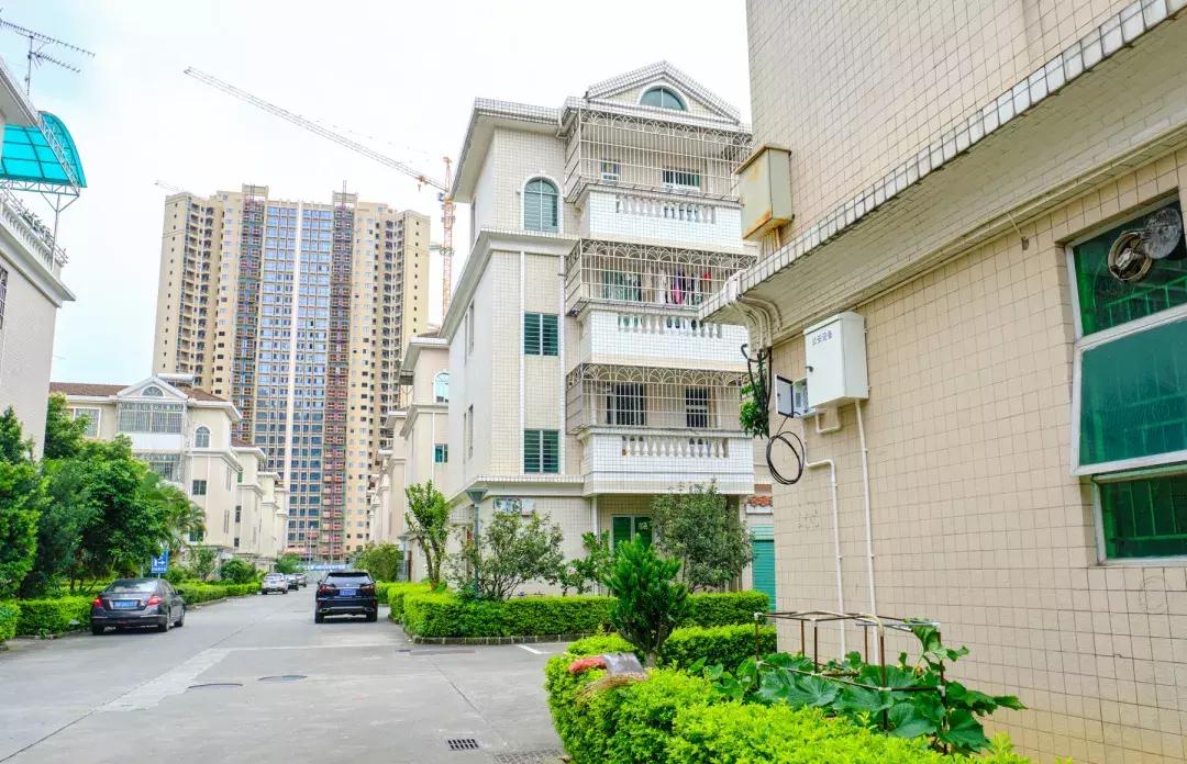 平湖低调小区,平湖品位