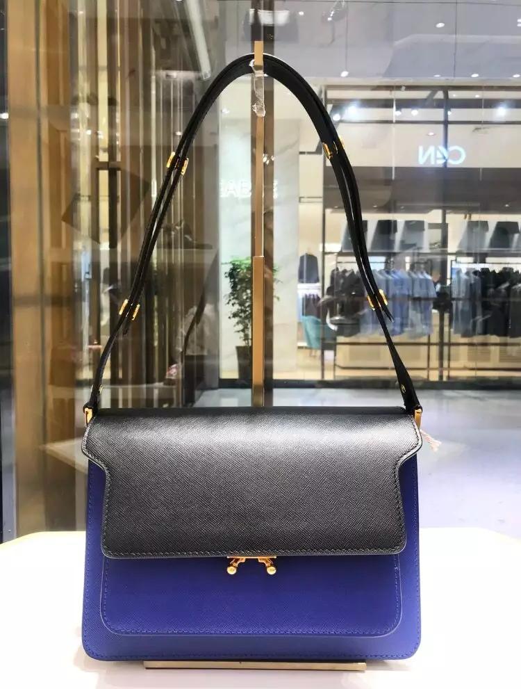 娜扎穿衣搭包包,30多个包包