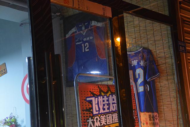 四川95后大学生成网红，用头条号传播羌族文化