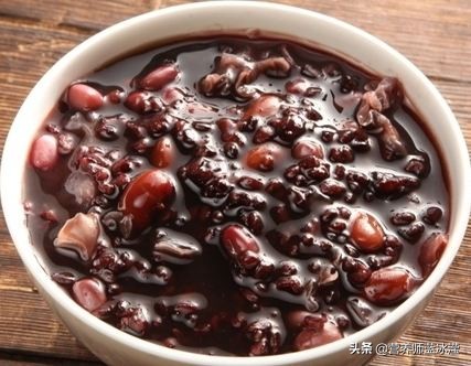 七彩花生营养价值比普通花生高吗,花生具有什么营养价值