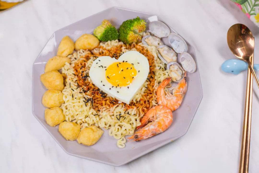 4种“掉下神坛”的网红小吃，当时排队疯抢，现在免费送都不想要