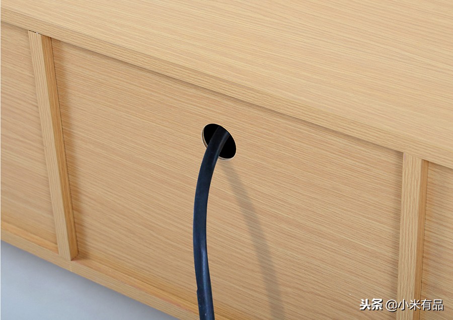 如何选择一款适合自己的家具,现代轻奢家具的特点以及如何选择