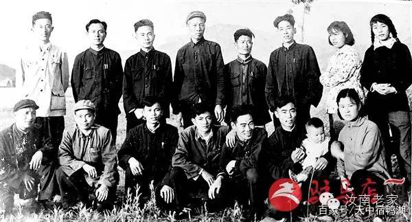 宿鸭湖事忆（一）（二）