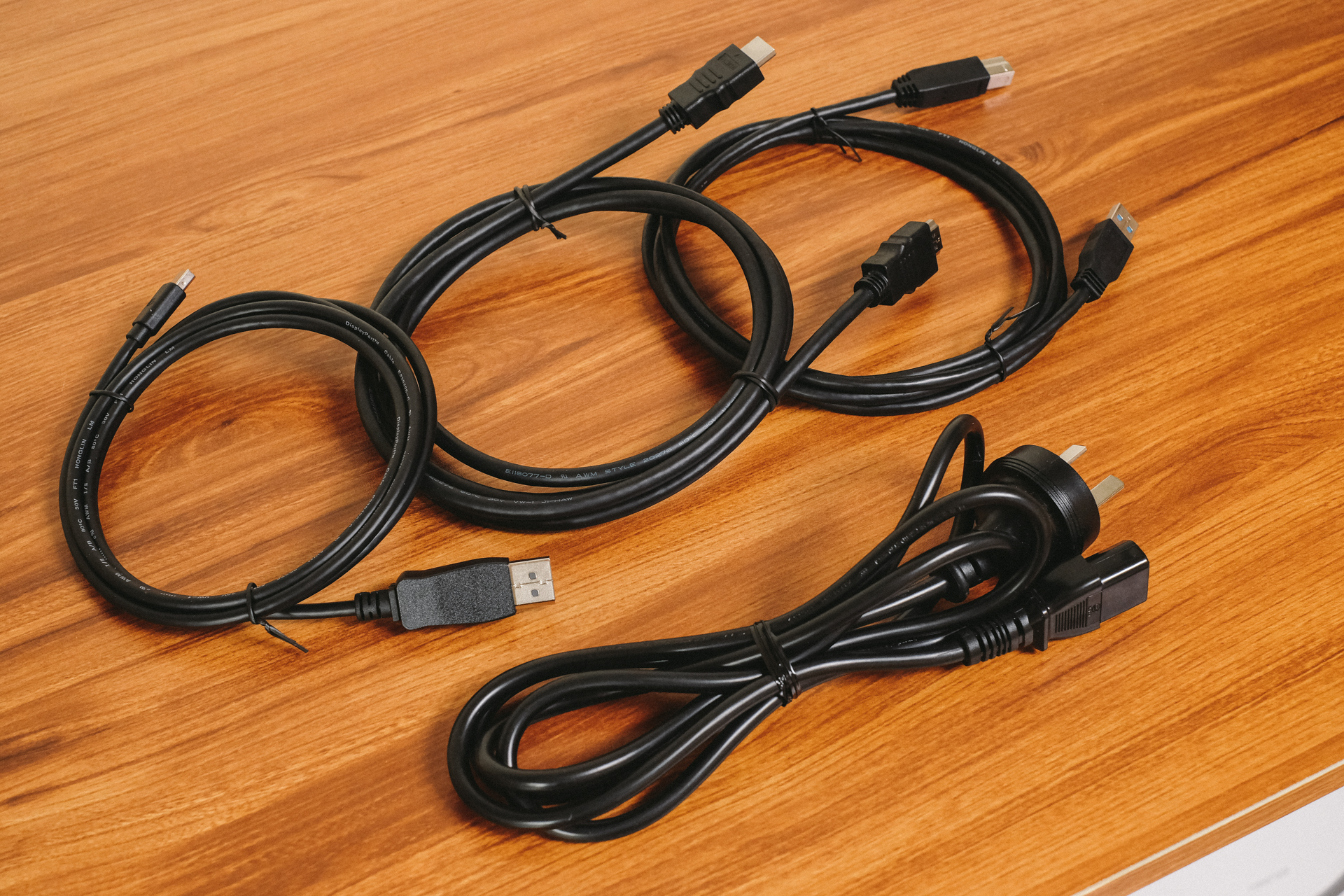 修图显示器2k好还是4k好,4k修图剪辑视频显示器