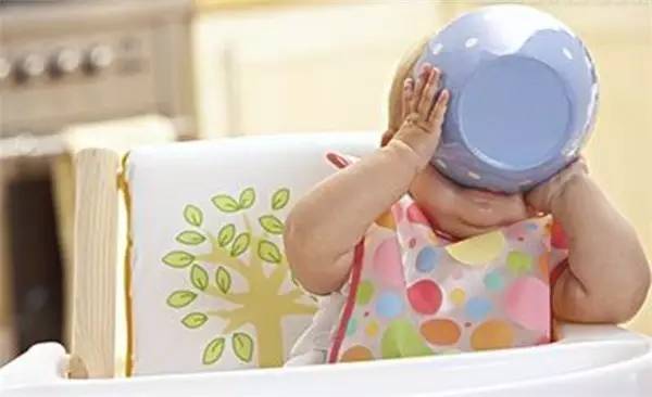 2岁宝宝总喊肚子疼,2岁宝宝老喊肚子疼什么原因