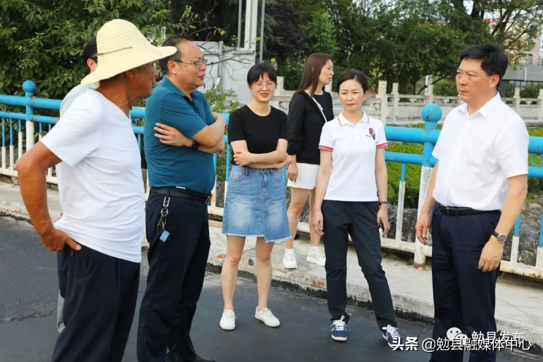 马仕强视频,马仕强主持县委常委会