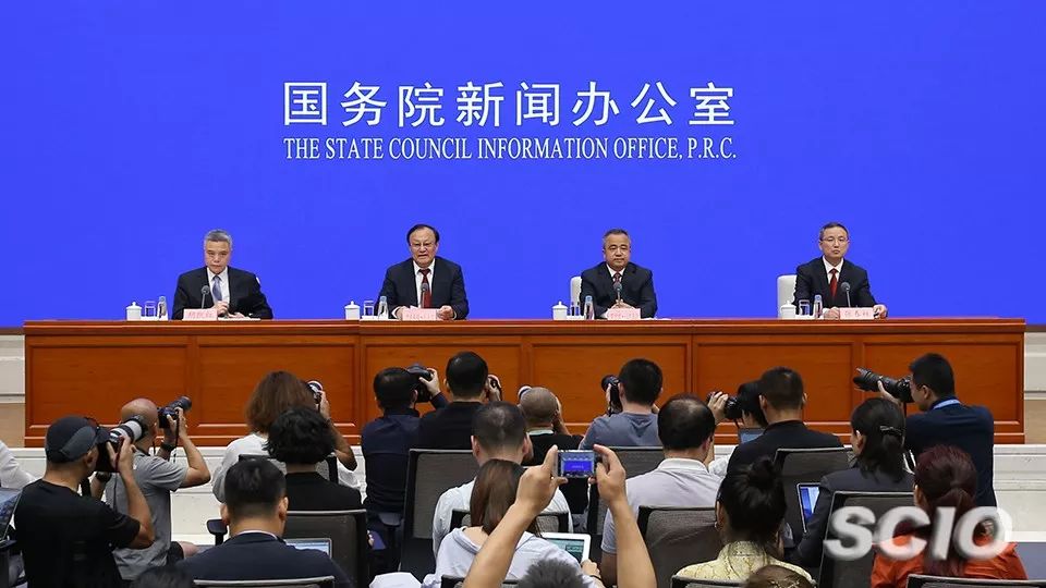 有关教培中心，*疆新**自治区主席这次讲透了