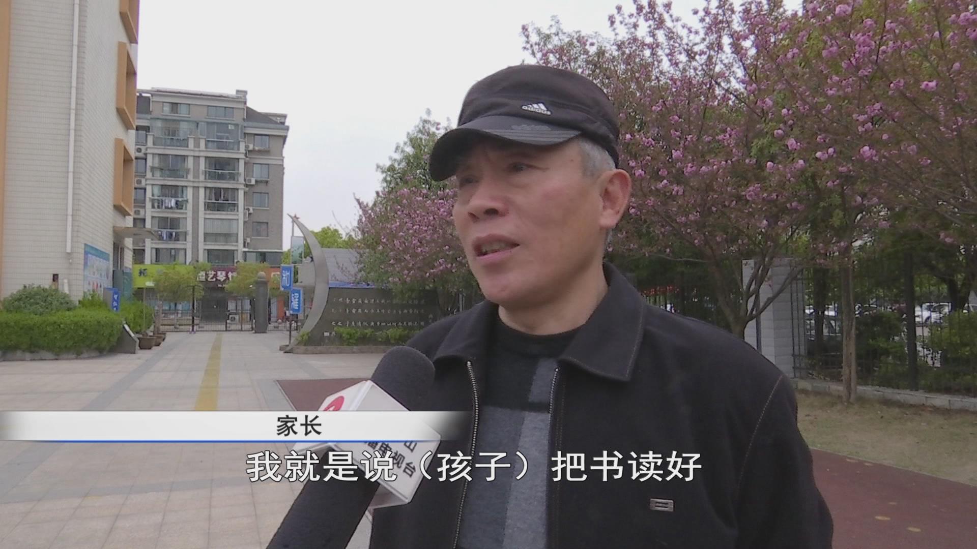 校园足球越来越火热,校园足球有多热