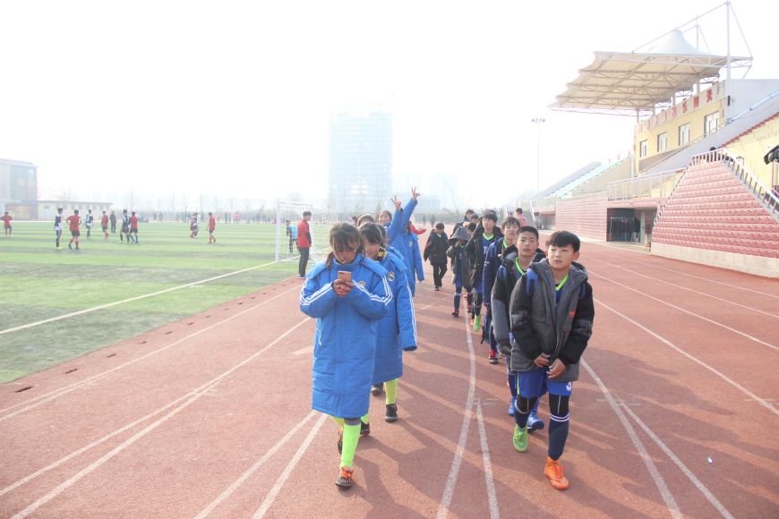 兰陵县足球队,兰陵中心小学足球比赛