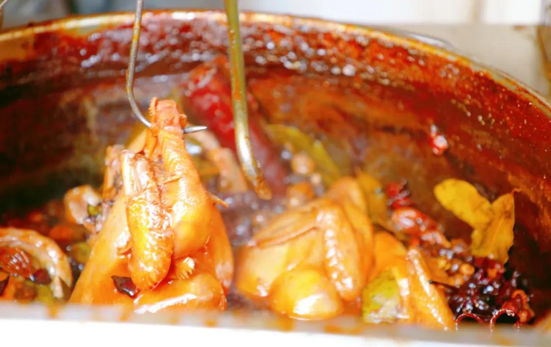 寻味南京特色美食,寻味街边小吃一条街