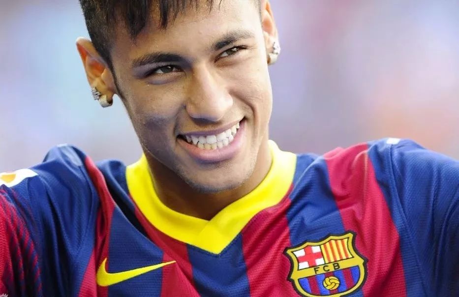 c罗房子贝克汉姆房子,贝克汉姆梅西一家