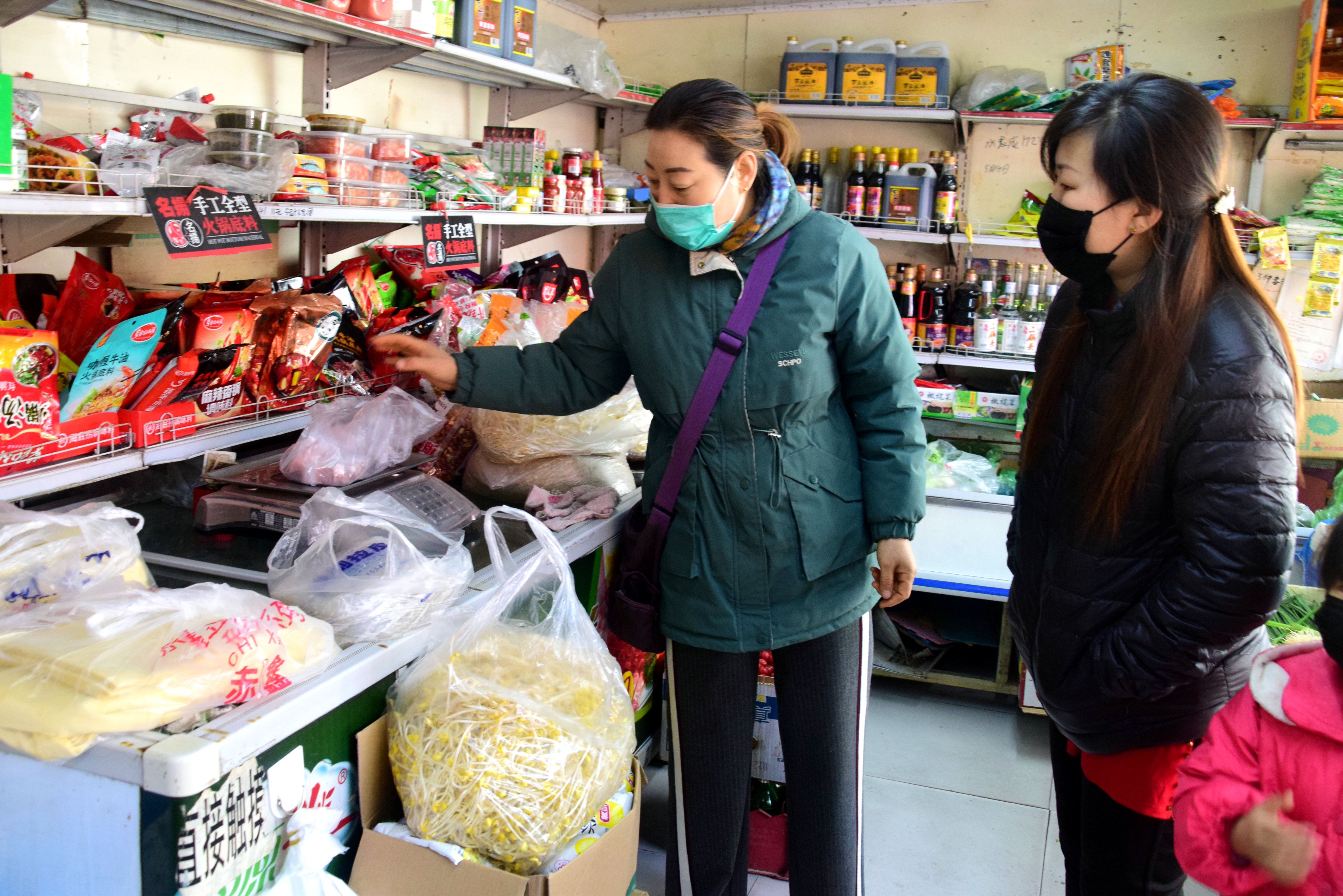 禁牧区牧民子女接受高等教育补助,禁牧后牧民该怎么办