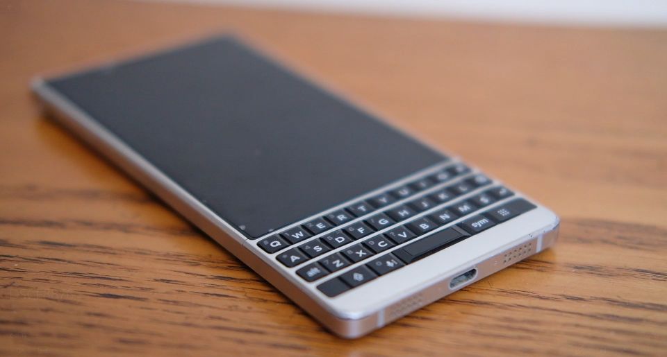 黑莓key2passportq30,黑莓keyone和key2性能相差多少