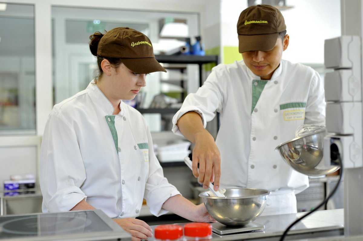 全国著名厨师学校排名,世界著名的厨师学校