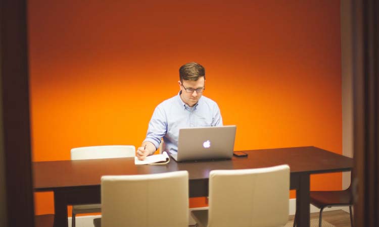 被公司无故辞退怎么申请法律保护,被公司辞退需要注意的事项