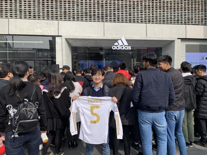 齐达内来杭州,齐达内现身