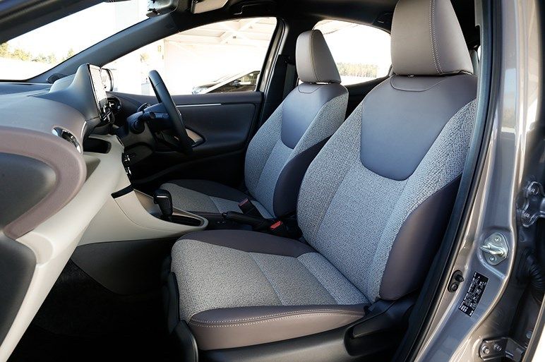 丰田雅力士2011款1.6g自动炫动版,全新丰田雅力士gr