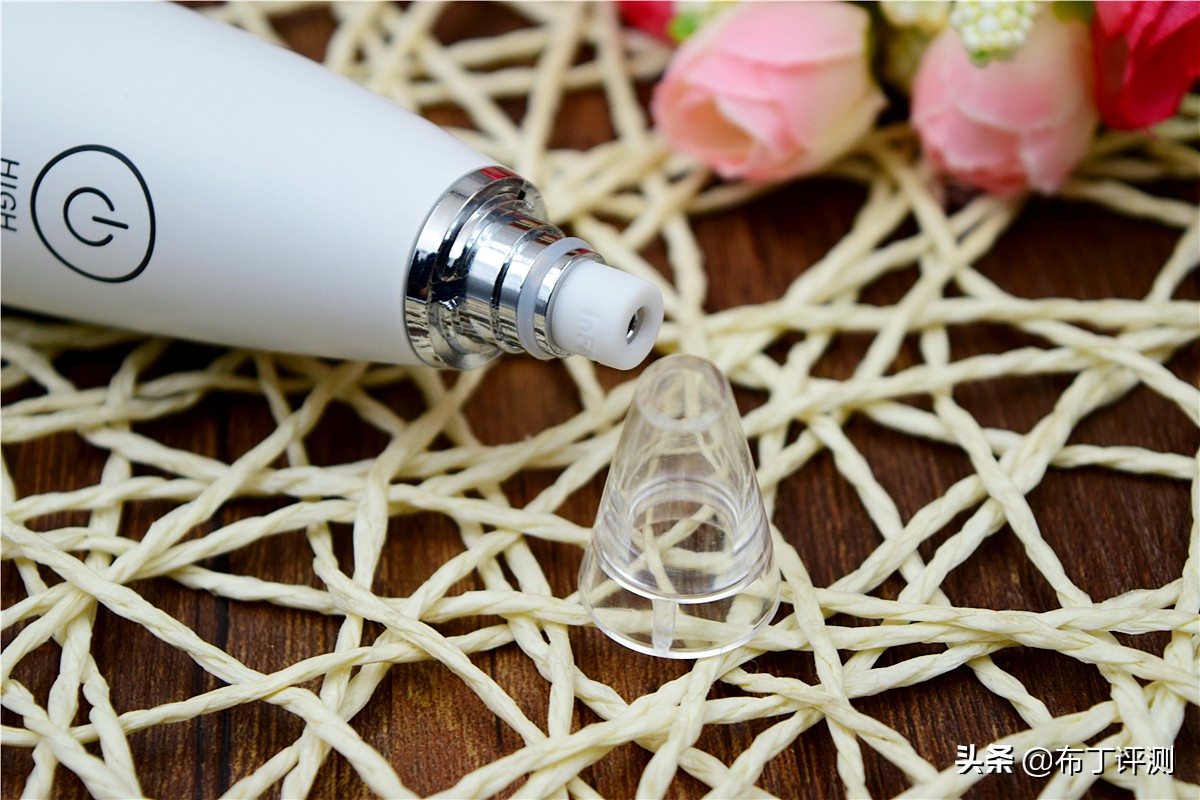 祛痘痘和黑头产品推荐,3分钟吸黑头神器