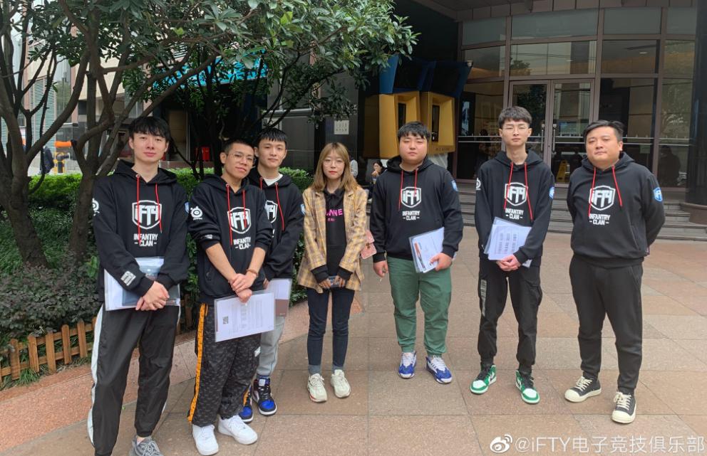 绝地求生决赛圈太猖狂,绝地求生中日韩对抗赛1v14视频