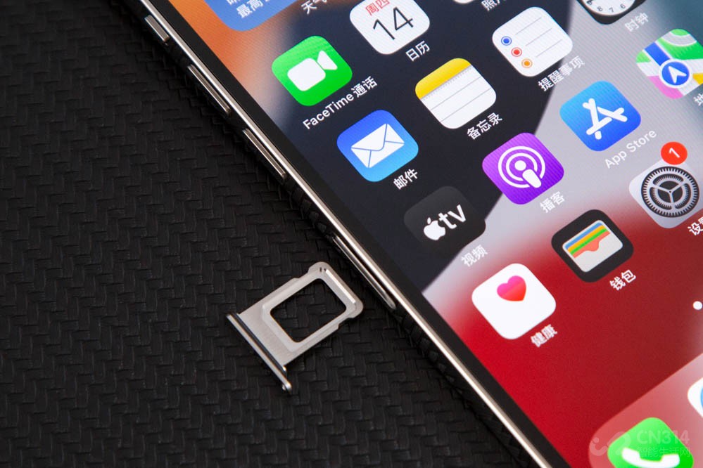 iphone13pro信号比之前的好,iphone13pro对比oppofindx5pro