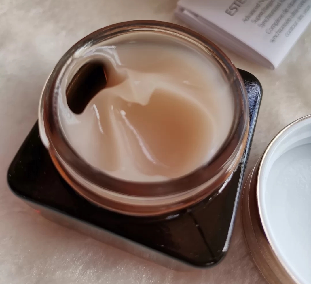 雅诗兰黛热销产品,雅诗兰黛五代小棕瓶测评