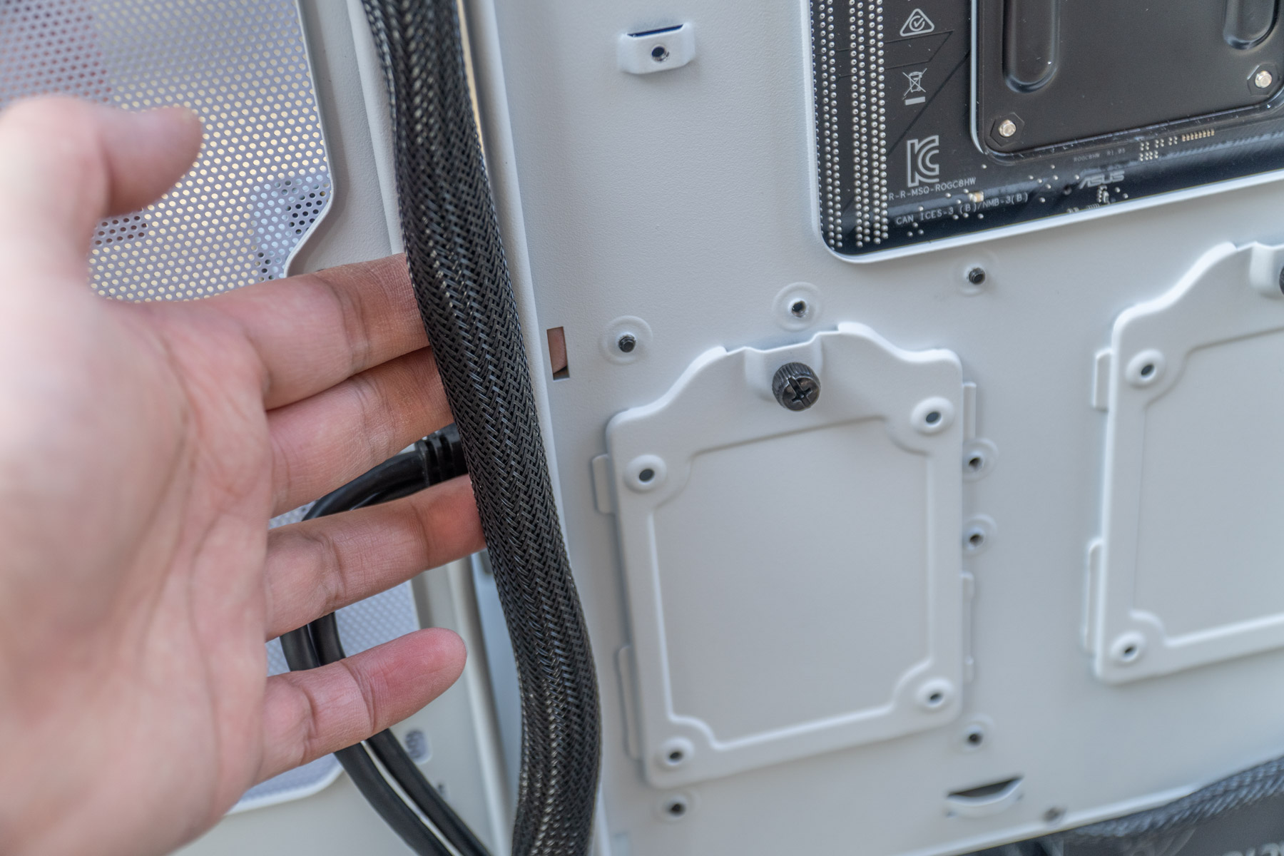 xpg入侵者机箱风扇,威刚xpg入侵者机箱教程