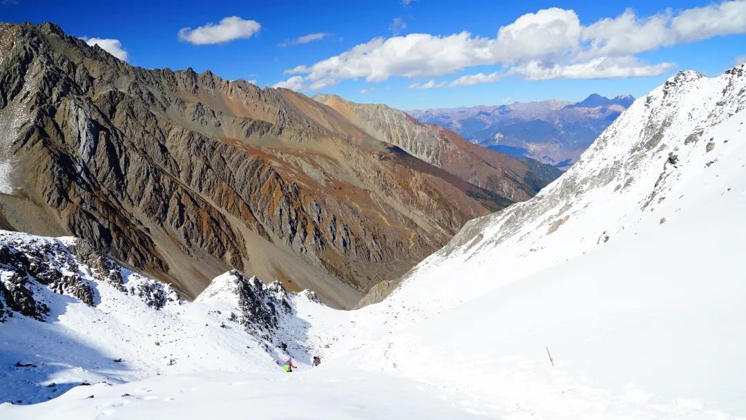 媲美西藏的美景,梅里雪山下的天堂秘境雨崩
