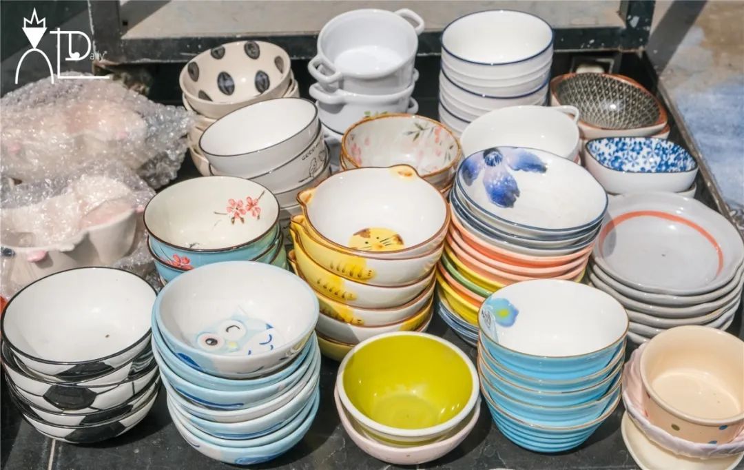 青岛陶瓷餐具哪里卖,青岛瓷器餐具店