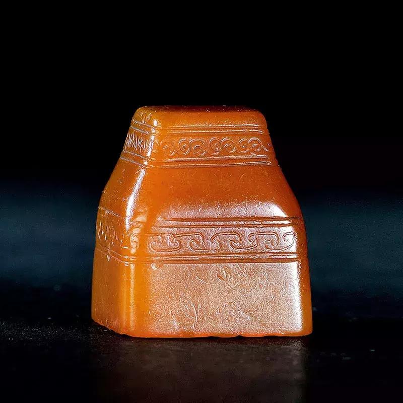 5239万元，2019春拍上最美的石头！