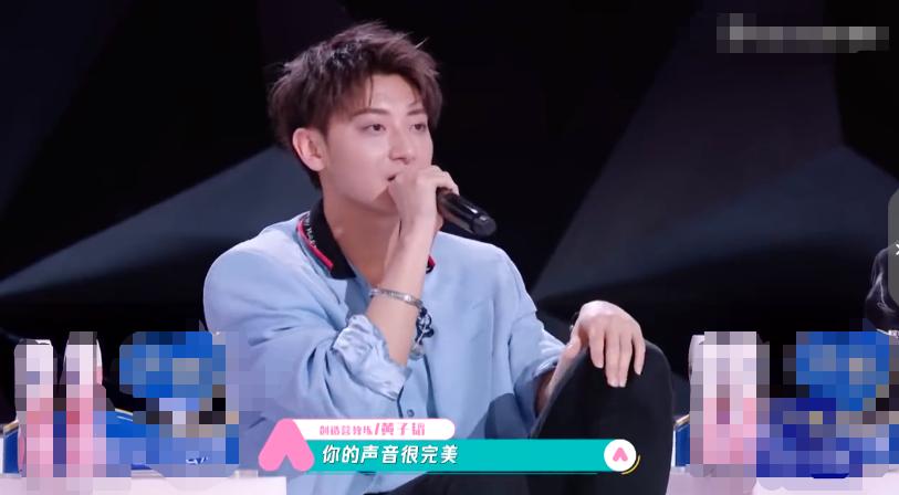 黄子韬和鹿晗最新互动,黄子韬喊鹿晗小鹿哥