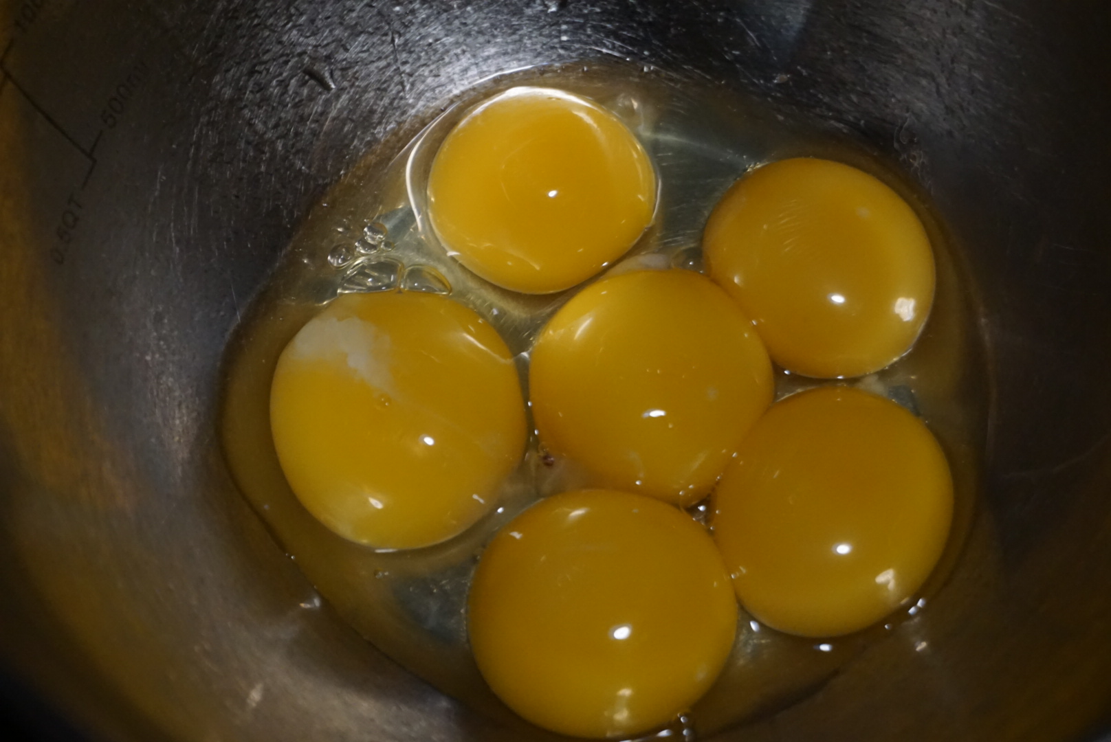 新手简单初级甜品纸杯蛋糕,家用奶油纸杯蛋糕怎么做