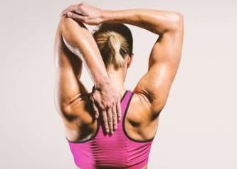 肩不够宽怎么样穿衣服,肩部训练可以改善高低肩