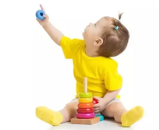 小孩腿长短不一造成原因,孩子长短腿是什么原因引起的