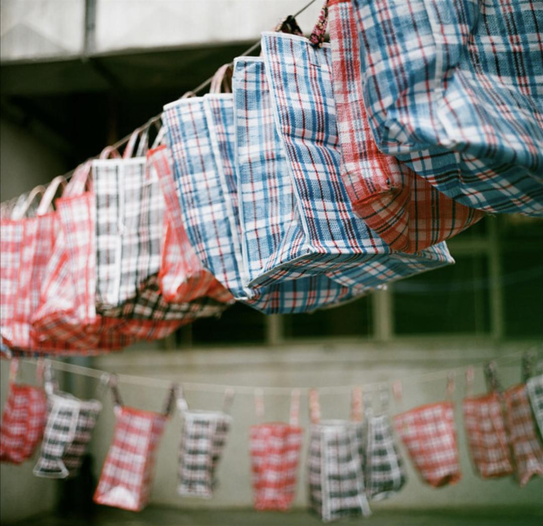 今年流行红白蓝袋,红白蓝编织袋香港