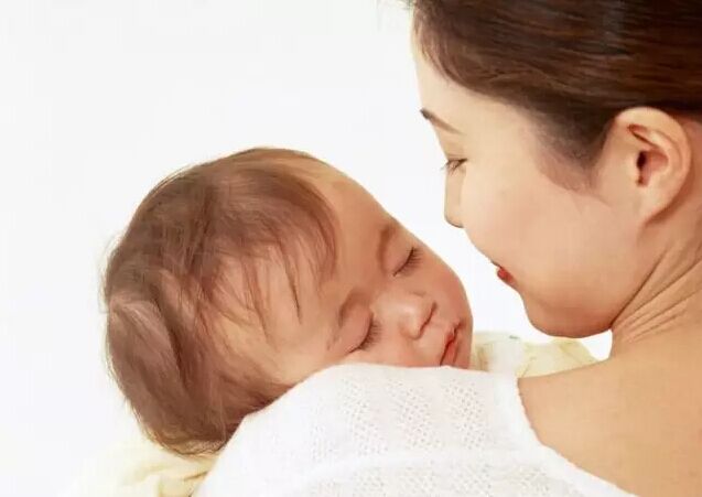 宝宝3到4个月需要培养自主入睡吗,两个月婴儿白天不能自主入睡