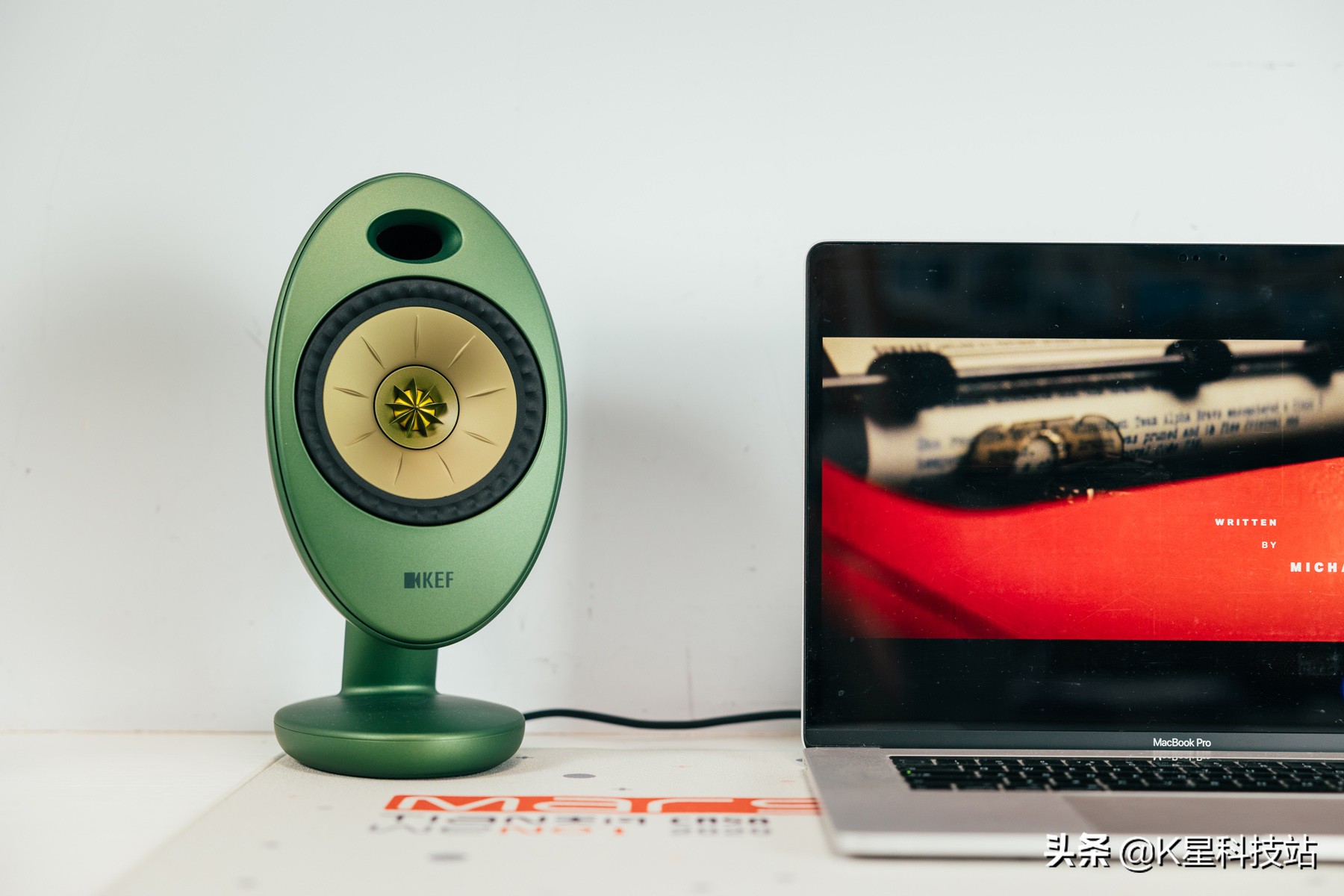 花2K为工作室准备了造型奇特的蛋，KEFEGGDUO有源桌面音箱值吗？