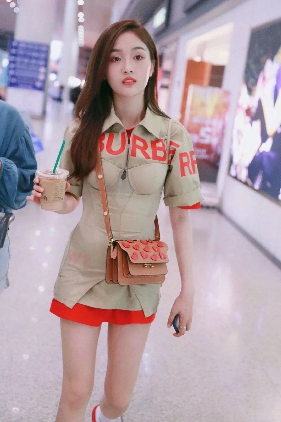 明星都穿什么运动内衣,女明星运动内衣推荐