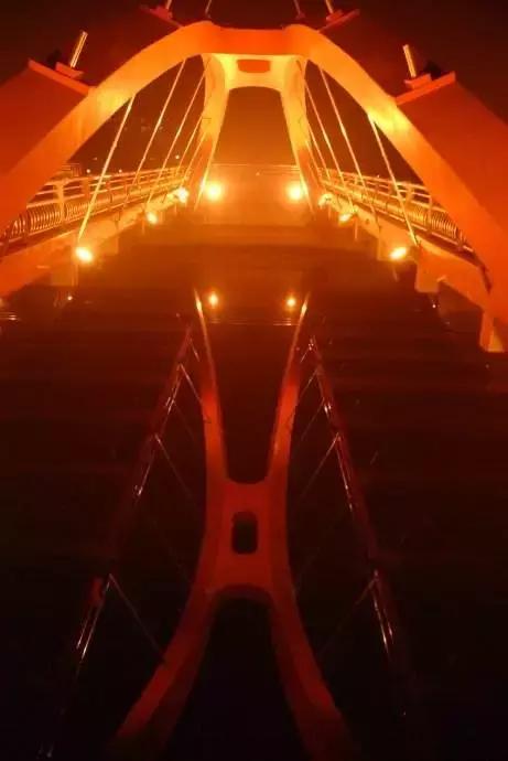 地铁直达的成都周边的好耍的地方,成都地铁能够到达好耍的地方