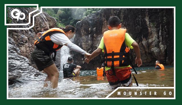 Mounster联手HikingLover户外俱乐部，借溯溪带你领略硬核户外