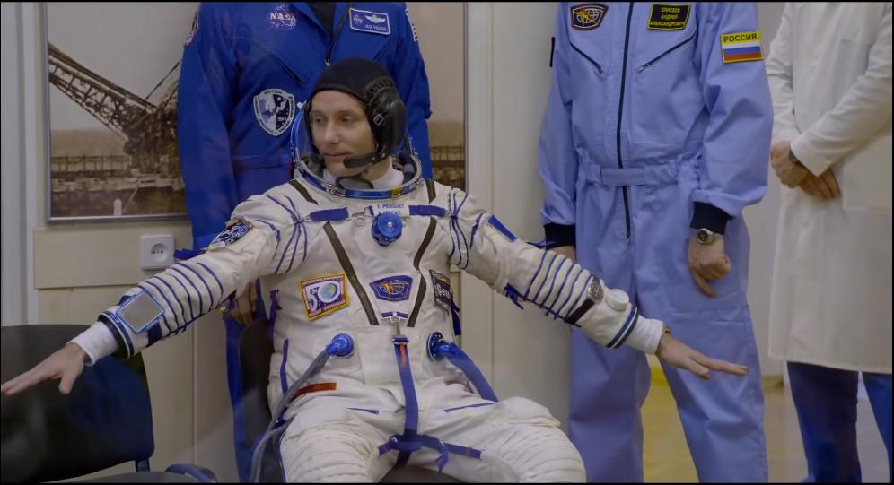 被这个法国帅气宇航员迷倒!网友:法国人真TM浪漫