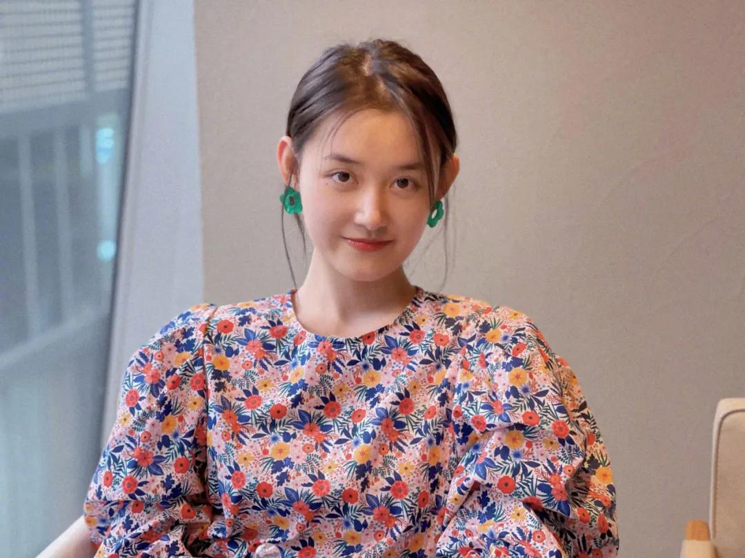 国内小花有哪些,95后小花最会穿搭