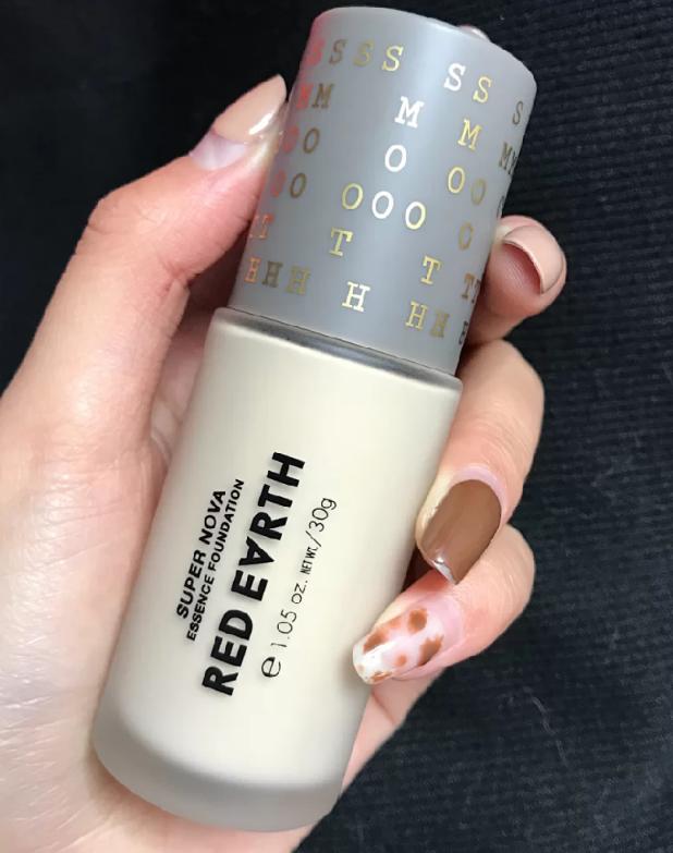 养肤型粉底液百元,适合干油皮的粉底液低价