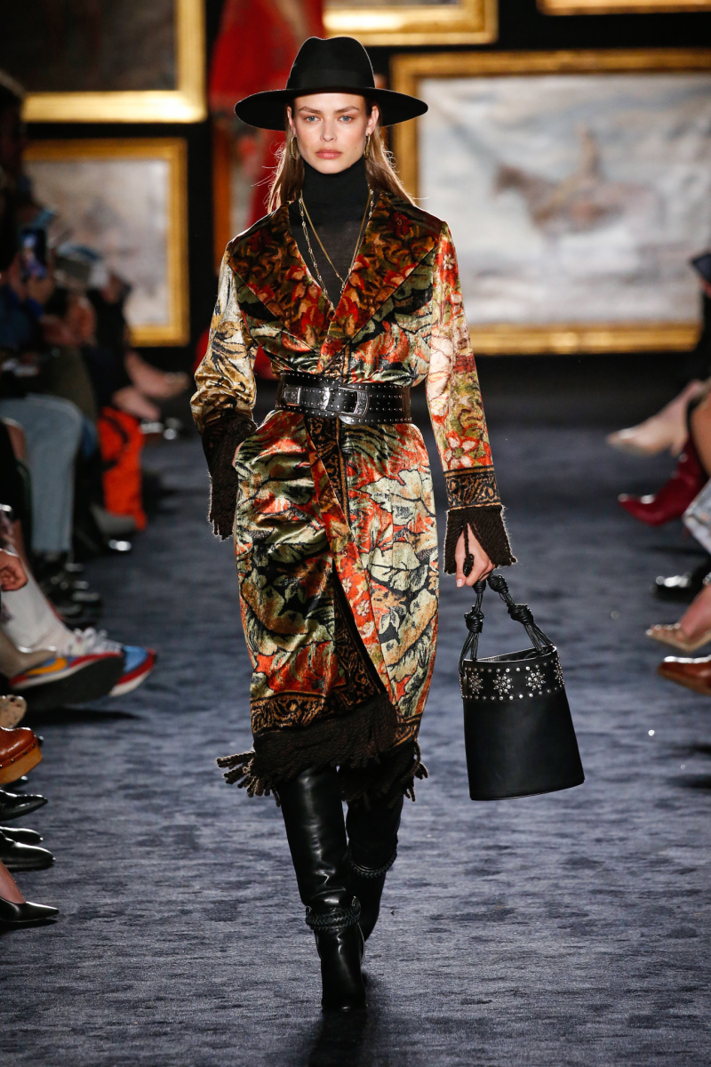 etro刺绣款,etro佩斯利花纹包