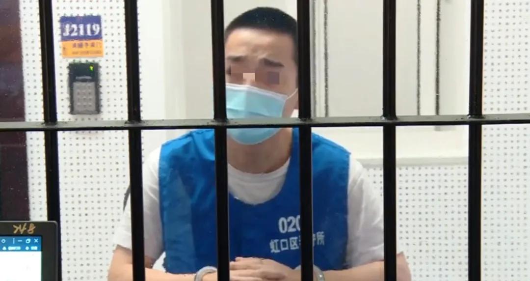 网红直播带货被警察抓是哪个主播,网红直播带货被警察抓的人是谁