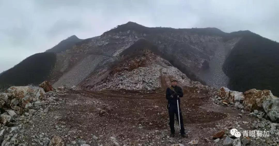 我站在方城大山的伤口